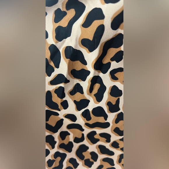 Kate Spade - Lovely Leopard Wrap Dress - Picture 3 of 4